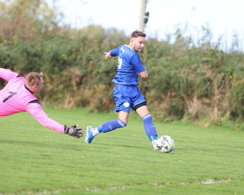 Match Photos: Camrose 5-2 Pendine