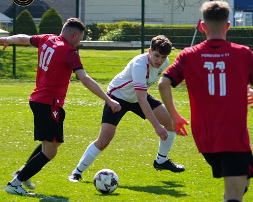 Match Photos: Pennar Robins 3-1 Clarbeston Road
