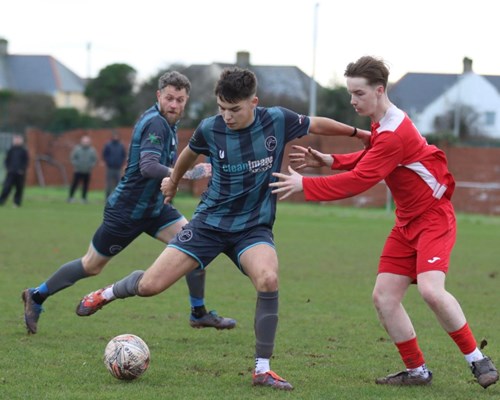 Match Photos: Milford United 0-0 St Ishmaels