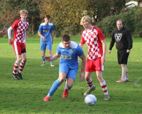 Match Report & Photos: Monkton Swifts 3rds 3-5 Newport Tigers