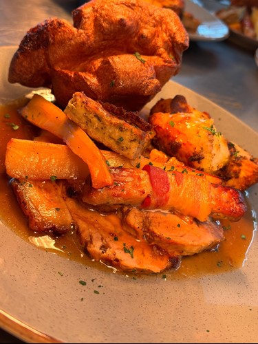 Sunday Roast at The Bristol Trader