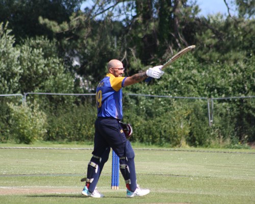 Match Report & Photos Pembroke Dock vs Llechryd