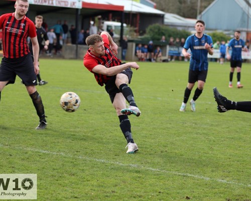 Dalling strikes late Goodwick winner in title clash