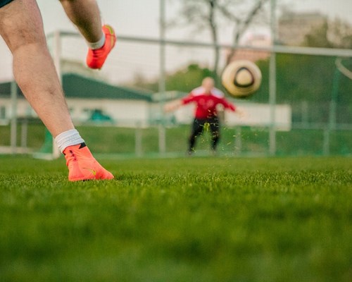 Manderwood Pembrokeshire Football Roundup - 5th April 2023