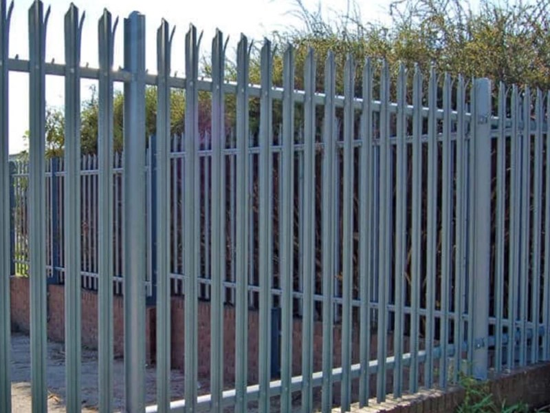 Palisade Fencing